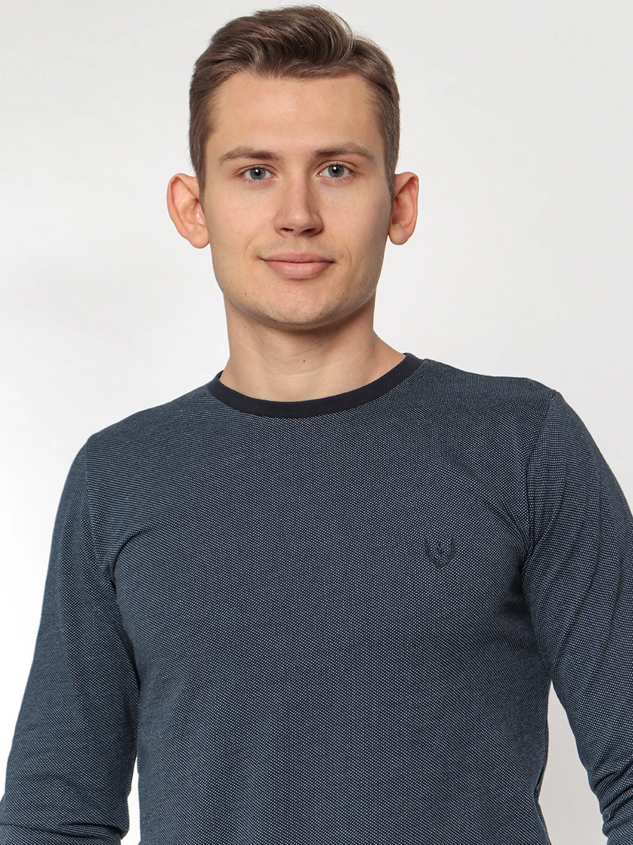 Джемпер в крапинку